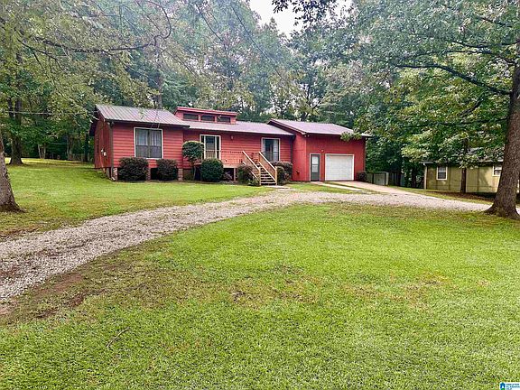 2nd image of 1070 Mountain Lake Rd