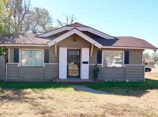 1109 W 9th St, Plainview, TX 79072