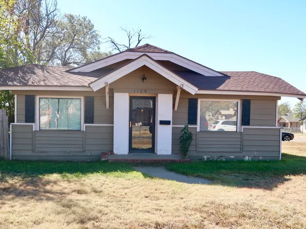 1109 W 9th St, Plainview, TX 79072