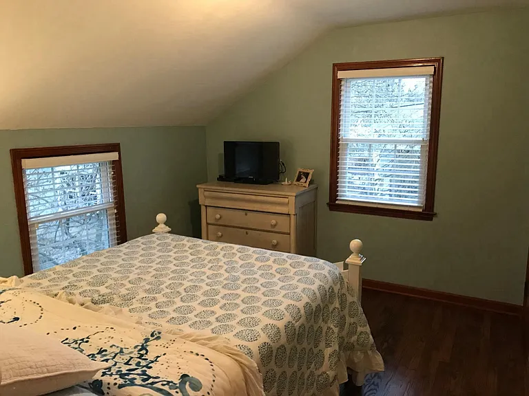 176 Elm St — Photo 11