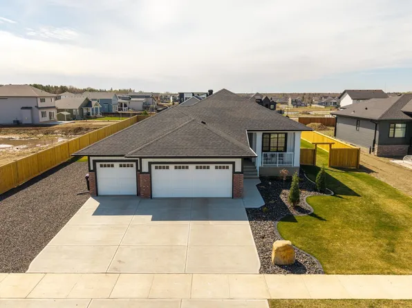 45 Harvest Cres, Strathcona County, AB T8E 0A8