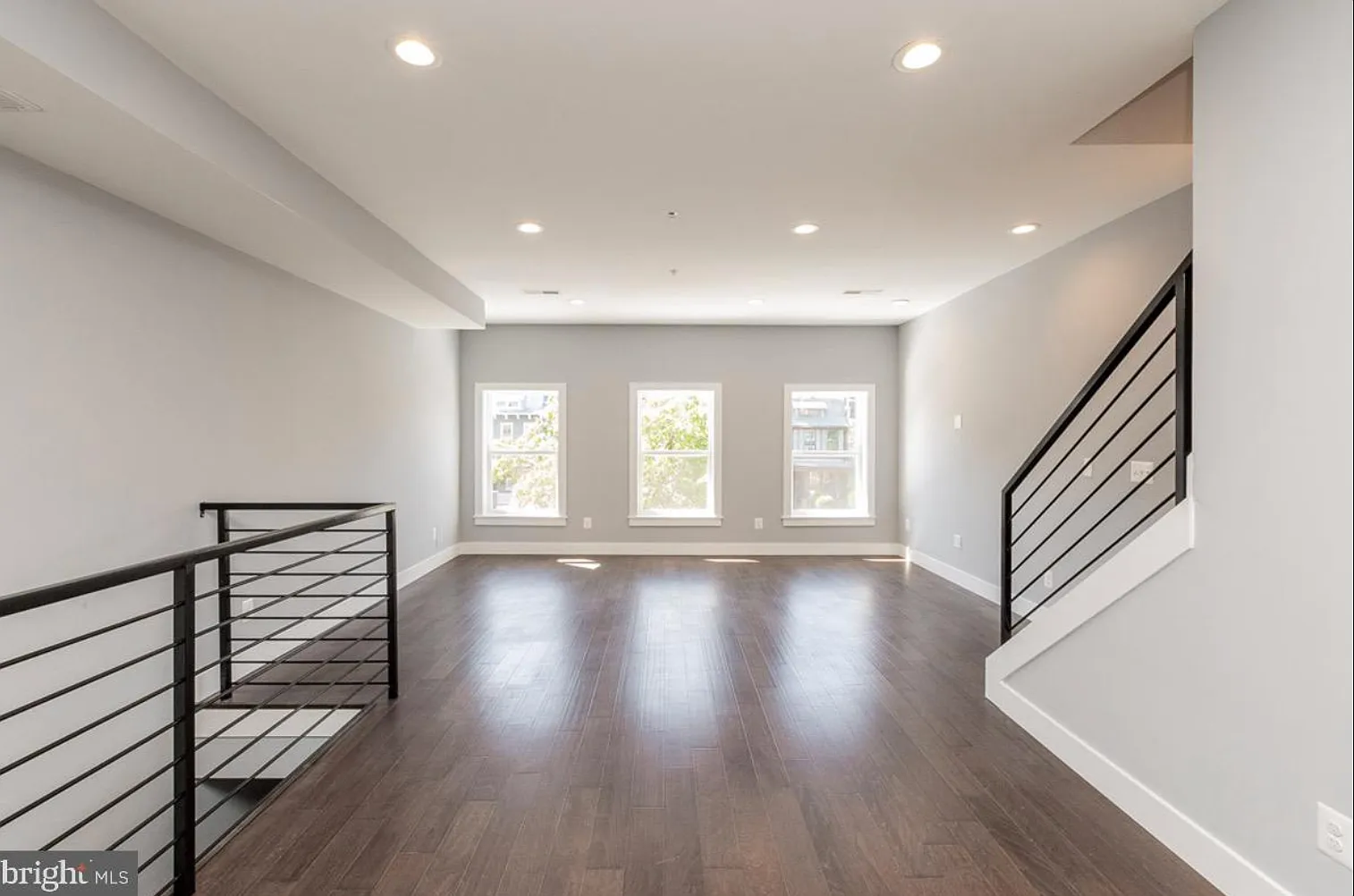 3 bed, 1850 sqft, $4,500 — Photo 3