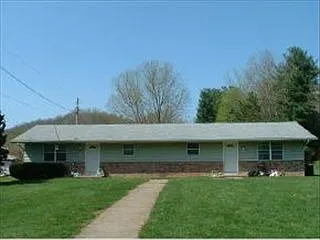 1255 Cornell Cir photo 1