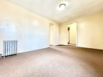 878 Bryant Avenue, #1A