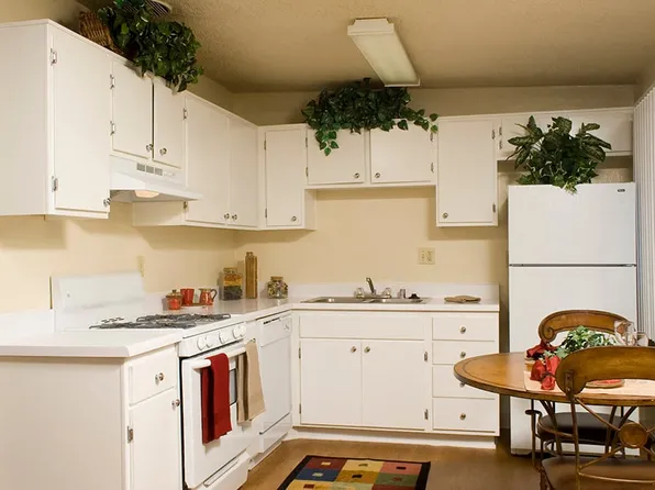 Walden Glen Apartments