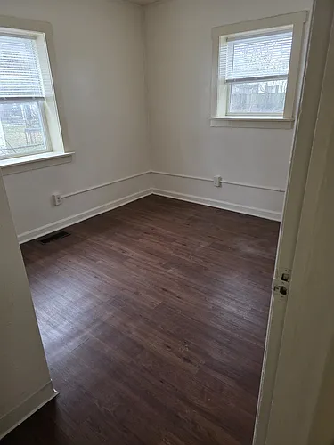 2615 S 6th St #2615 Photo 1