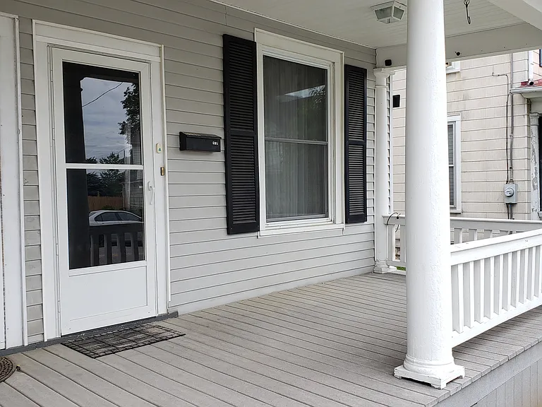 610 N Railroad St #A — Photo 4