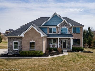 527 Southshore Dr, Oxford, MI, 48371