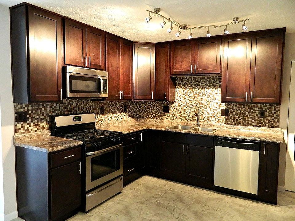 Custom Maple Kitchen