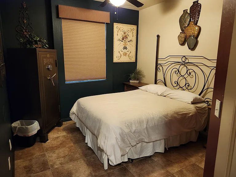 1301 Golden Gate Way — Photo 12