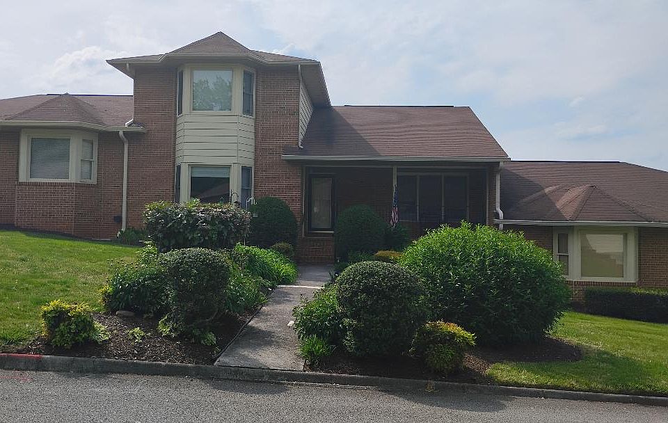 6925 Bridle Court, Knoxville, TN