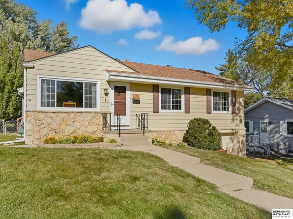 7734 Hascall St, Omaha, NE 68124