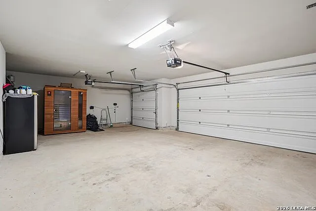 104 Pendleton Cv — Photo 37