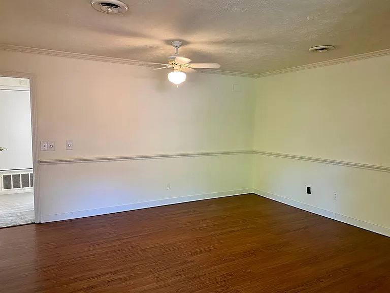 212 Pimlico Pl — Photo 7