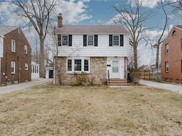 571 E 260th St, Euclid, OH 44132