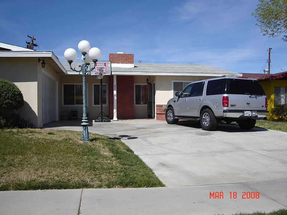 1st image of 633 E Avenue J