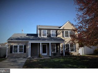 18 Glamis Rd, Blackwood, NJ 08012