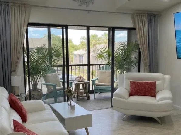 4701 Lakeside Club Blvd APT 18, Fort Myers, FL 33905