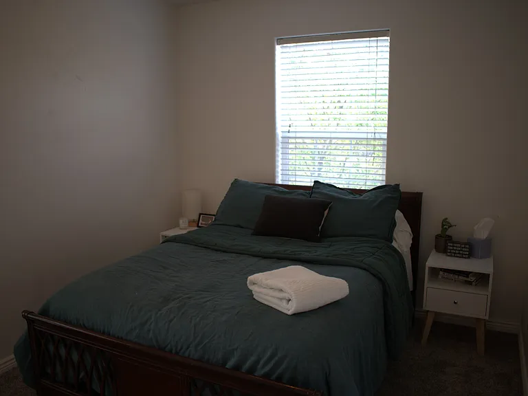1563 W Cyrus St — Photo 11