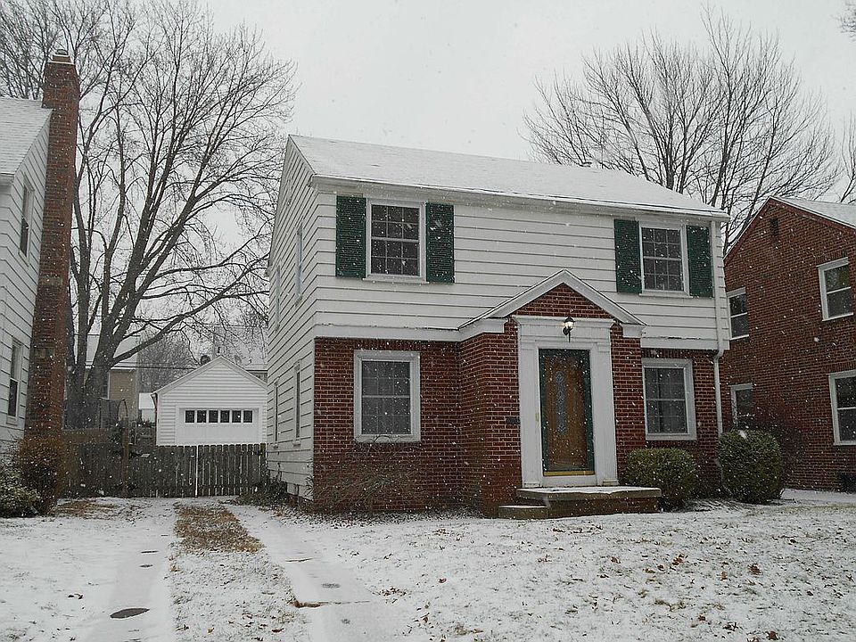 2nd image of 3832 Bowen Rd