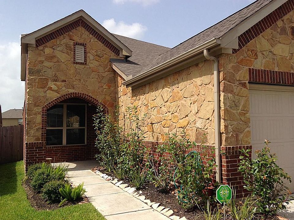 1st image of 3422 Halle Trace Ln