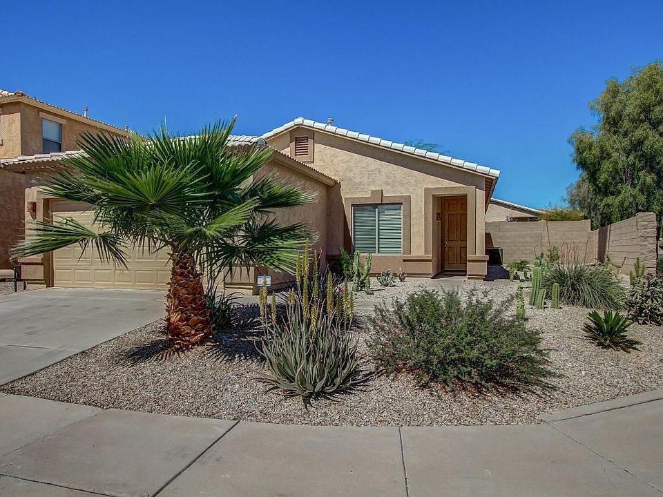 1st image of 28850 N Maravilla Dr