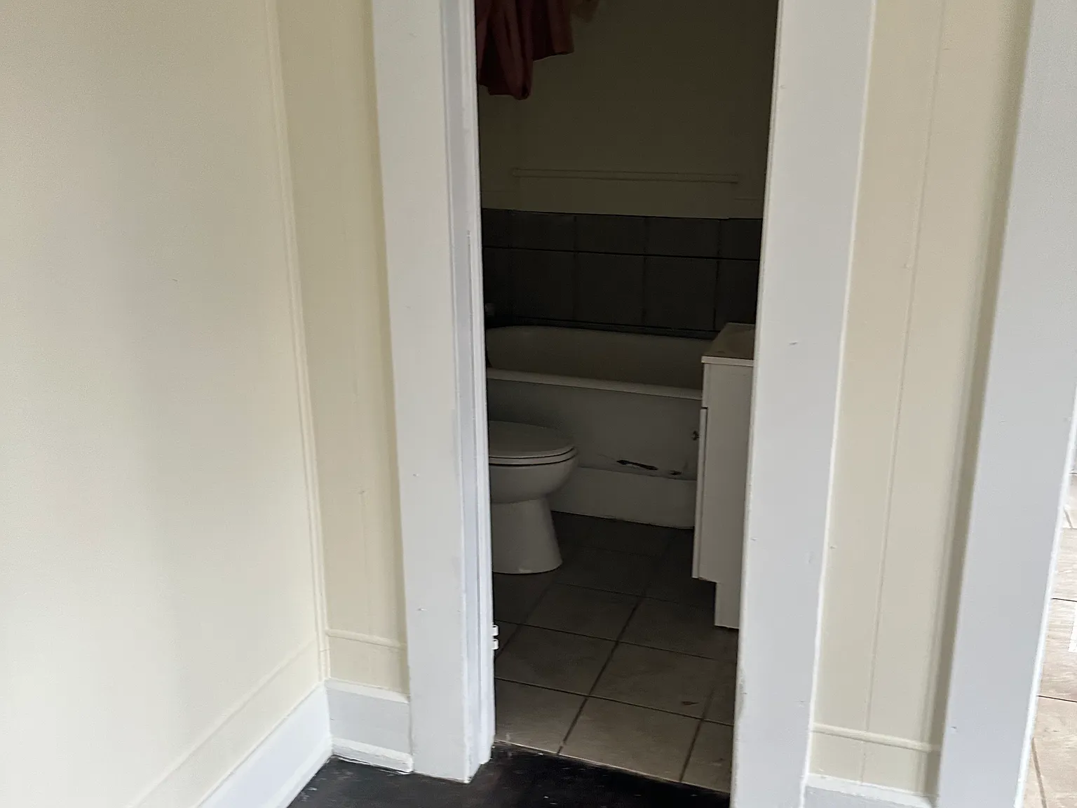 1 bed, 950 sqft, $825 — Photo 4