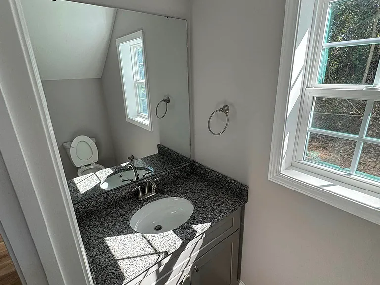 895 S Henley St — Photo 17