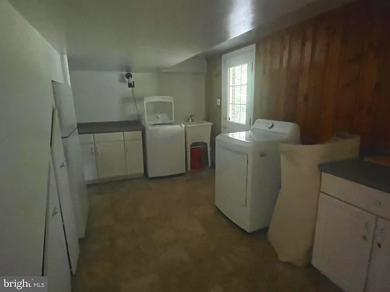 1108 Archer Ct — Photo 14