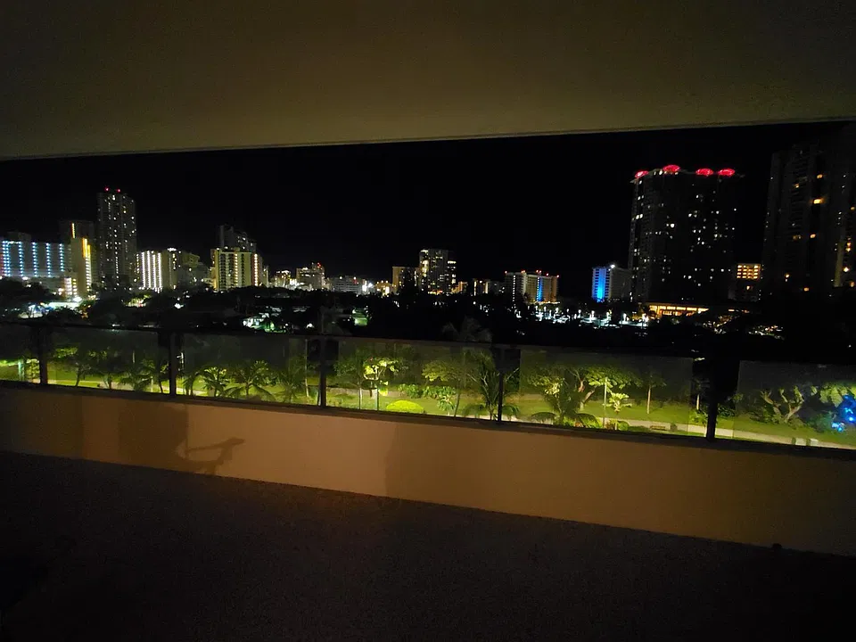 1910 Ala Moana Blvd #C