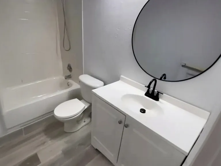 3982 Crayrich Cir #3982 — Photo 36