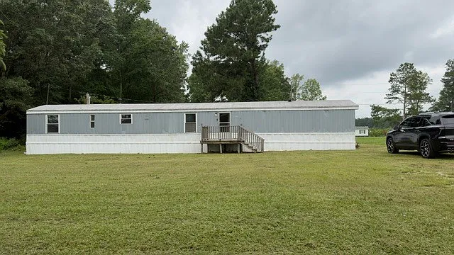 5742 Stone Whitley Rd — Photo 1