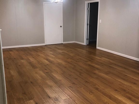 4th image of 1347 Michael Dr