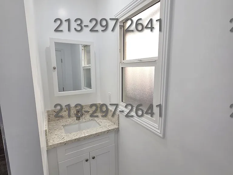 619 S Rampart Blvd #101 — Photo 7