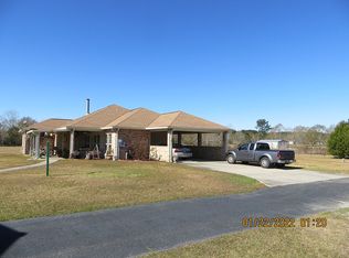 24300 N Benville Rd, Picayune, MS 39466