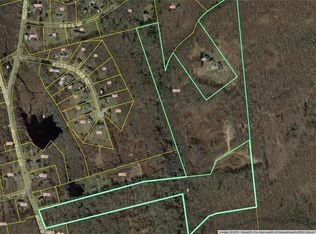 1764 Crandall Rd, Tiverton, RI 02878