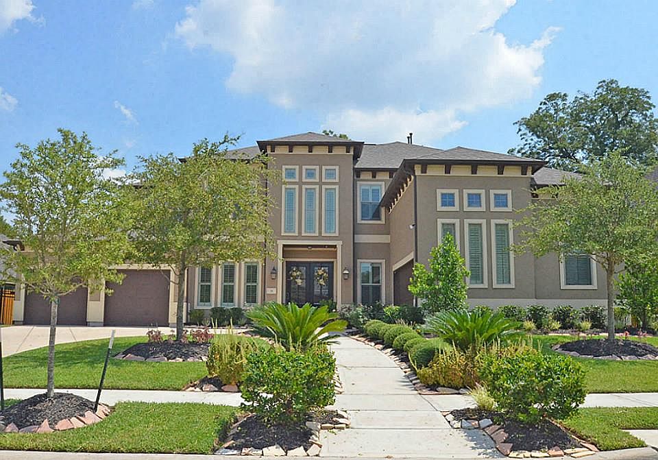 1st image of 39 High Bank Dr