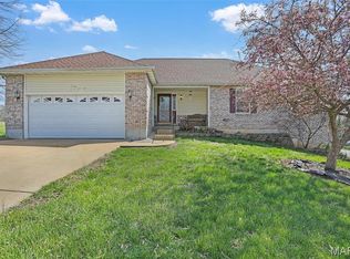 178 Bridgewater Chase Ln, Villa Ridge, MO 63089