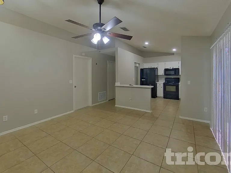 1248 E Cleveland Ave — Photo 3