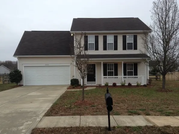 2002 Proverbs Ct, Monroe, NC 28110