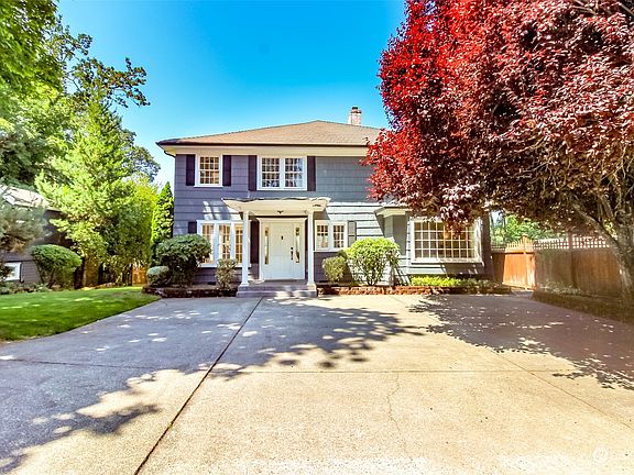 2nd image of 10036 Dekoven Drive SW