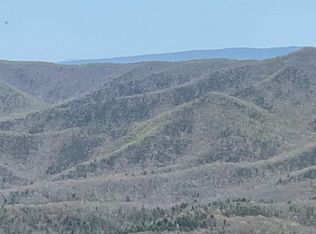 114 Retreat White Rock Trl, Caldwell, WV 24925