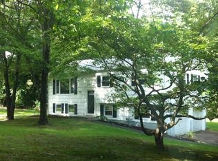 4 Sans Berry Ln, Spring Valley, NY 10977