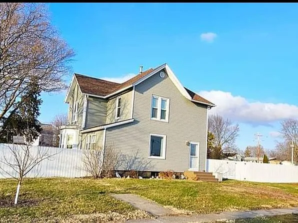 355 E 2nd Ave, Woodhull, IL 61490