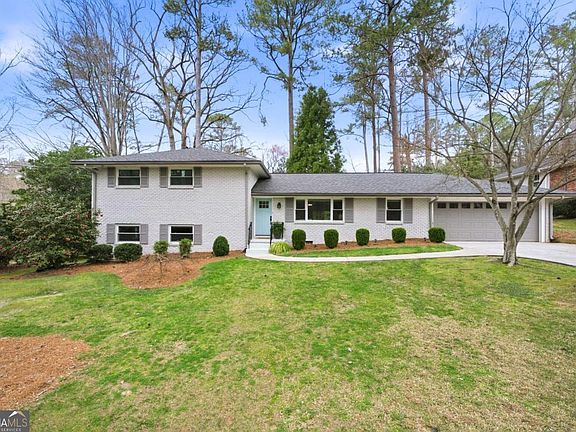 2nd image of 2878 Blackwood Rd