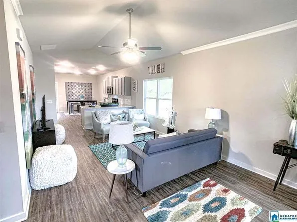 605 Briar Ridge Cir, Odenville, AL 35120