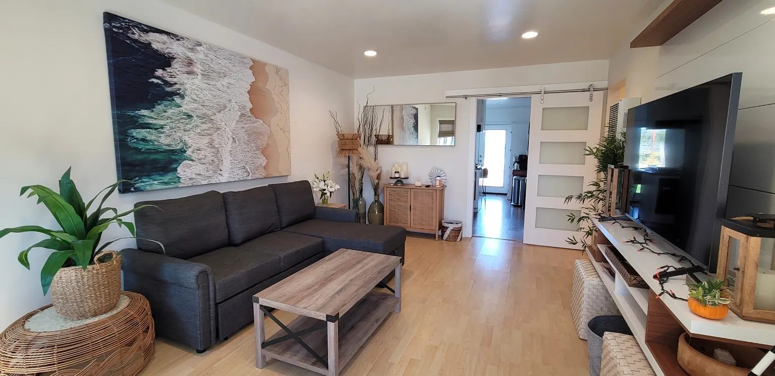 4915 Catamaran St — Photo 3