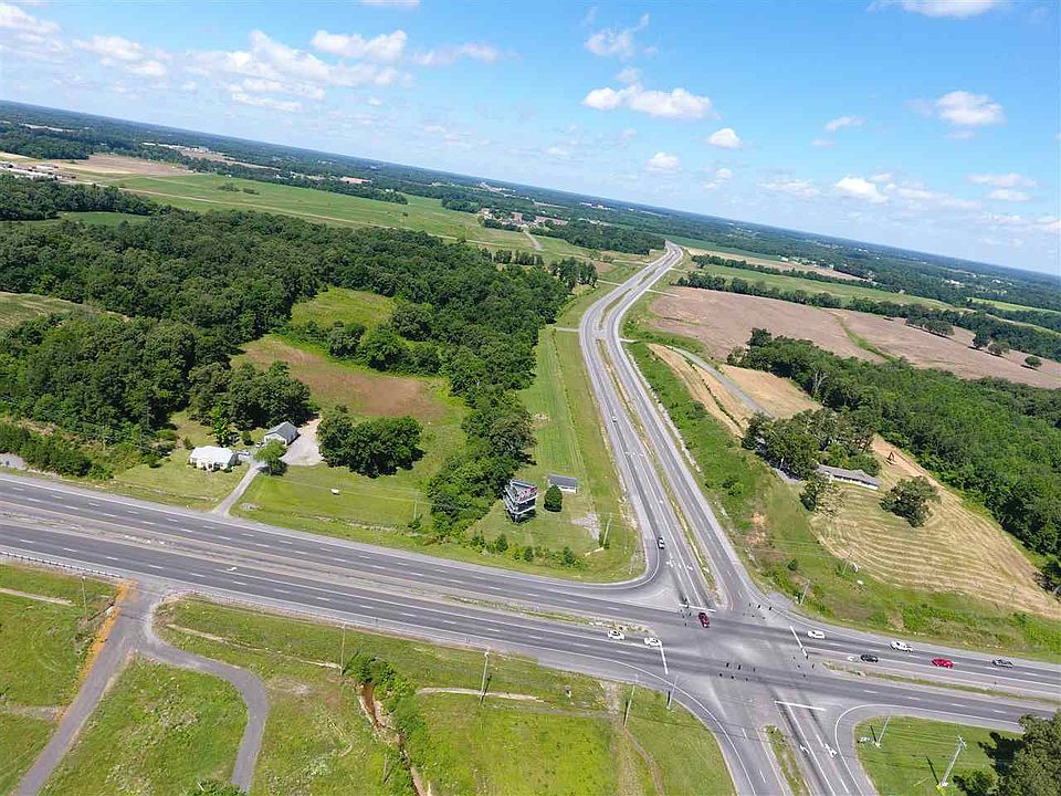 1st image of 2801 Us Highway 641 N