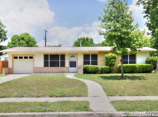 239 Chesswood Dr, San Antonio, TX 78228
