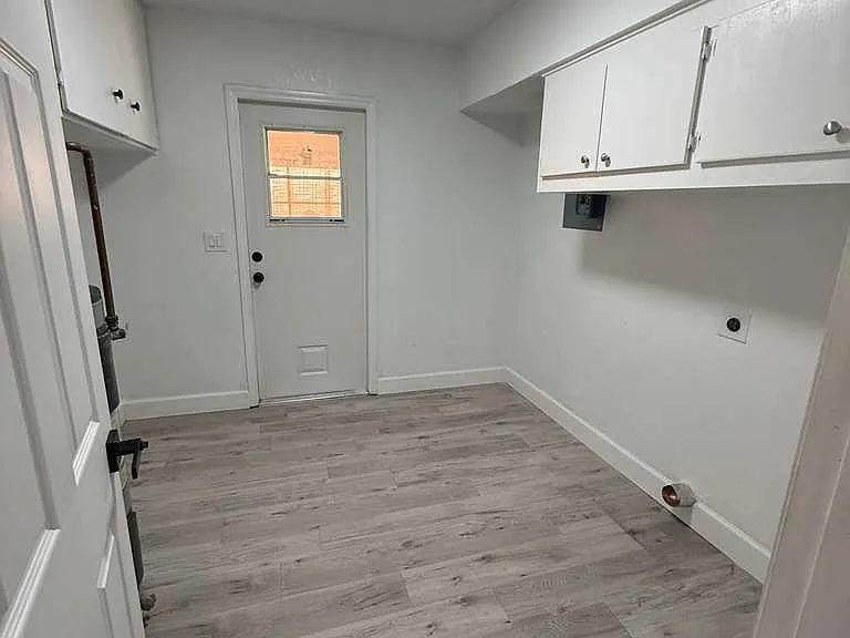 7188 Spring Hill Dr — Photo 12